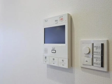 【東京都/渋谷区恵比寿】恵比寿ブルーメ TVモニター付きインターホン