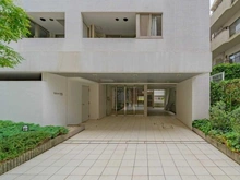 【東京都/渋谷区富ヶ谷】ブランクレア代々木公園 アプローチ