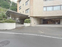 【東京都/目黒区青葉台】青葉台ロイヤルガーデン アプローチ