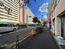 【東京都/新宿区大久保】第23宮庭マンション 前面道路