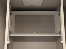 【東京都/中央区築地】東銀座ロイアルハイツ トイレ：トイレ内の収納
