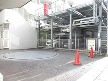 【東京都/新宿区北新宿】ザ・パークハウス新宿柏木 駐車場