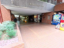 【東京都/新宿区高田馬場】高田馬場ダイカンプラザ アプローチ