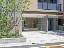 【東京都/新宿区早稲田鶴巻町】ルジェンテ早稲田 エントランス