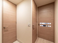 【東京都/台東区台東】ザ・パークハウスアーバンス御徒町 廊下・シューズインクローゼット