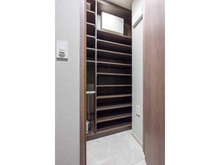 【神奈川県/横浜市神奈川区鶴屋町】THE YOKOHAMA FRONT TOWER 収納