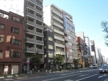 【東京都/千代田区外神田】藤和妻恋坂コープ 外観：左から4棟目、白い建物