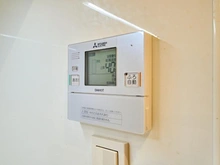 【東京都/千代田区一番町】レグノ・グランデ一番町タワー 給湯器リモコン：設置場所：キッチン