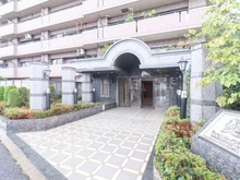 【東京都/足立区伊興】ライオンズガーデンテラス竹ノ塚 アプローチ