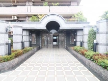 【東京都/足立区伊興】ライオンズガーデンテラス竹ノ塚 アプローチ