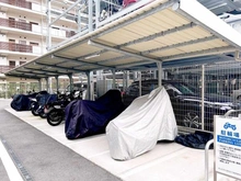 【東京都/板橋区坂下】プレミスト志村三丁目 バイク置場