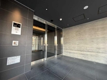 【東京都/足立区六月】ディボーションスタイル東京ノース エントランス