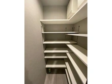 【東京都/文京区湯島】バウス本郷三丁目 収納：シューズインクローゼット