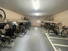 【東京都/文京区湯島】バウス本郷三丁目 駐輪場