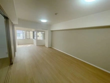 【東京都/千代田区神田猿楽町】御茶ノ水ロイアルハイツ リビング・ダイニング