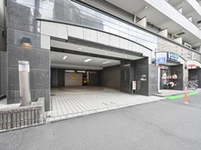 【東京都/文京区根津】シーアイマンション根津弥生坂 駐車場