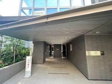 【東京都/文京区本郷】ザ・サンメゾン文京本郷エルド エントランス
