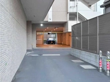 【東京都/文京区湯島】クレヴィア文京湯島 駐車場