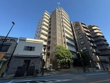 【東京都/荒川区町屋】パレステージ町屋壱番館 外観：写真中央
