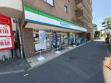 【東京都/渋谷区大山町】プレミスト代々木大山 ファミリーマート世田谷北沢四丁目店（現地より約150m）