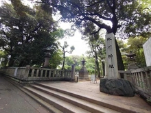 【東京都/港区赤坂】オリエントニュー赤坂 赤坂氷川神社（現地より約750m）
