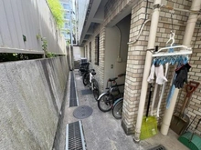 【東京都/文京区西片】パーク・ハイム文京西片 駐輪場
