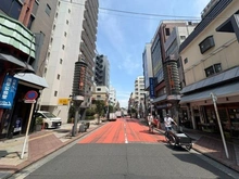 【東京都/台東区雷門】ライオンズグローベル浅草雷門 オレンジ通り（現地より約40m）
