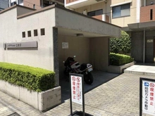 【東京都/豊島区西池袋】シーアイマンション立教前 敷地内：バイク置場