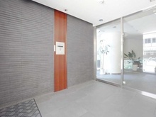 【東京都/荒川区西日暮里】ルナタウン西日暮里 エントランス