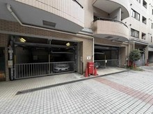 【東京都/新宿区新宿】アクシア新宿御苑 駐車場