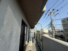 【埼玉県/川口市鳩ヶ谷緑町】エンゼルハイム鳩ケ谷緑町 バルコニー：南側のバルコニーとなります。