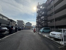 【埼玉県/越谷市宮本町】ソフィア越谷デュオ 駐車場