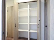 【埼玉県/川口市朝日】グリーンビューニュー川口 1号棟 収納