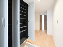 【埼玉県/川口市幸町】ライオンズシティ川口 収納