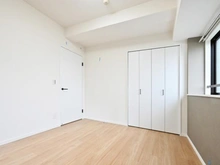 【埼玉県/川口市飯塚】コスモ川口リバーステージ 洋室