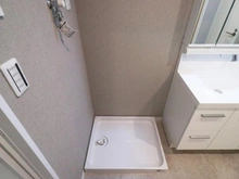 【埼玉県/川口市川口】リプレ川口一番街 6号棟 洗濯機置場