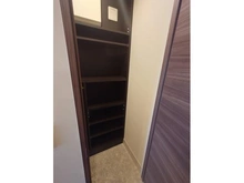 【埼玉県/川口市栄町】プラウドタワー川口クロス 収納：シューズインクローゼット