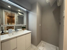 【埼玉県/川口市中青木】デュオ川口青木公園 洗面室