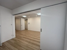 【埼玉県/川口市中青木】デュオ川口青木公園 洋室：(奥)LDK