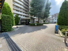 【埼玉県/川口市本町】シャリエ川口本町グリーンマークス アプローチ