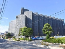 【埼玉県/川口市中青木】青木町ハイツ 2号棟 外観：大規模修繕中