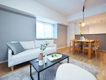 【埼玉県/川口市栄町】コスモ川口ロイヤルステージ リビング・ダイニング：※家具調度品等は販売価格に含まれません。