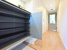 【埼玉県/川口市栄町】コスモ川口ロイヤルステージ 収納