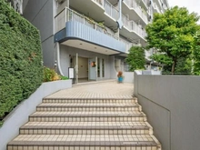 【埼玉県/川口市川口】グリーンビュー第三川口 エントランス