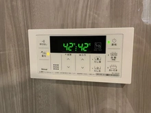 【埼玉県/越谷市大字大房】シャルム北越谷 B棟 給湯器