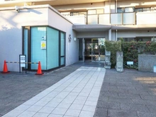 【埼玉県/草加市花栗】ルネ草加松原 エントランス