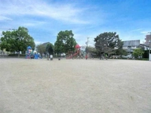 【埼玉県/川口市飯塚】ソルクレスト川口ザタワー  飯塚三丁目公園（現地より約540m）