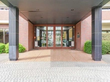 【埼玉県/越谷市大字西方】ガーデン・シンフォニー 新越谷 アプローチ