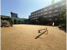 【埼玉県/川口市本町】シャリエ川口本町グリーンマークス  栄町１丁目公園（現地より約450m）
