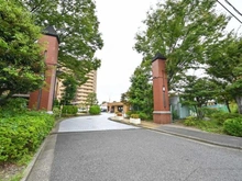 【埼玉県/川口市朝日】ライオンズガーデン川口 敷地内